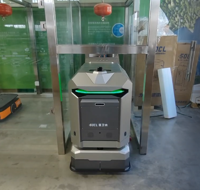 汽车零部件车间-星卫来机器人清洁方案