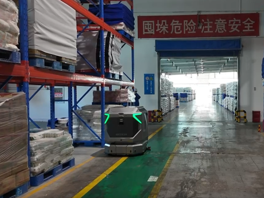 食品行业车间-星卫来机器人清洁方案